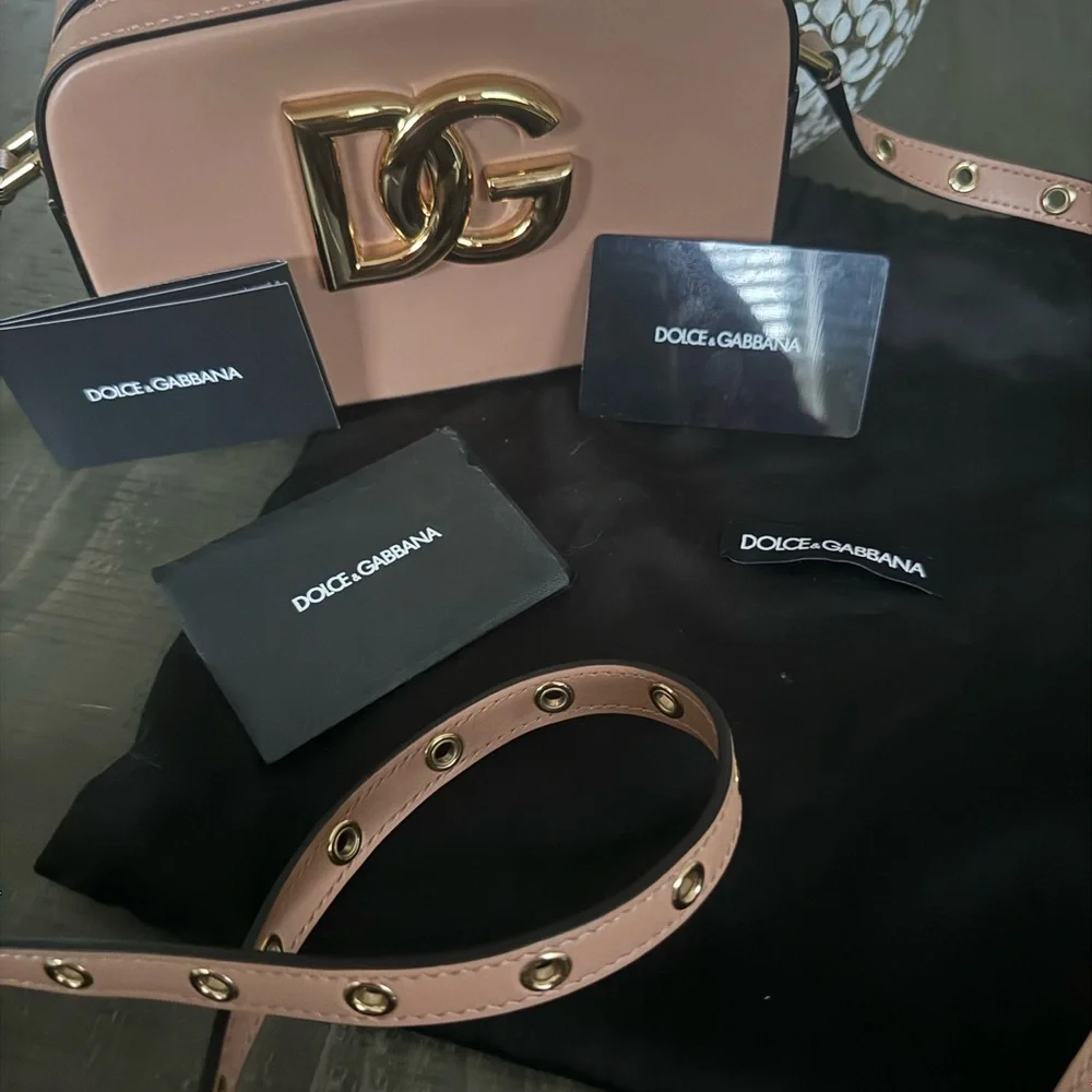 NWOT Dolce &Gabbana crossbody bag - Picture 4 of 4